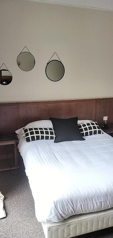 Hotel Le Rivage Оливе Екстериор снимка