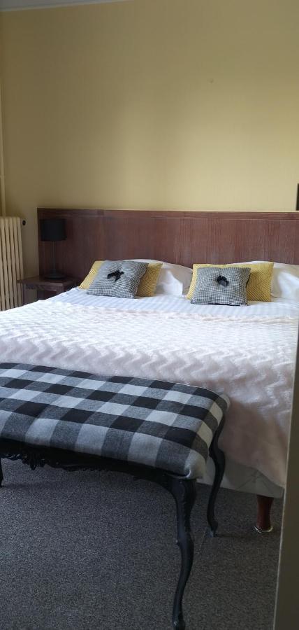 Hotel Le Rivage Оливе Екстериор снимка